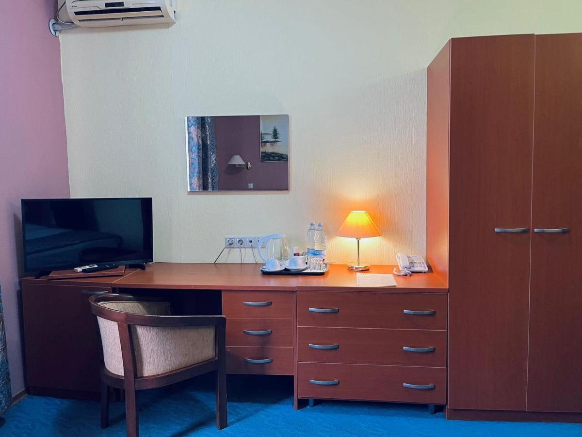 Tengri Hotel Atyraū Zewnętrze zdjęcie