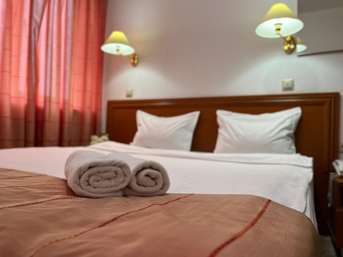 Tengri Hotel Atyraū Zewnętrze zdjęcie