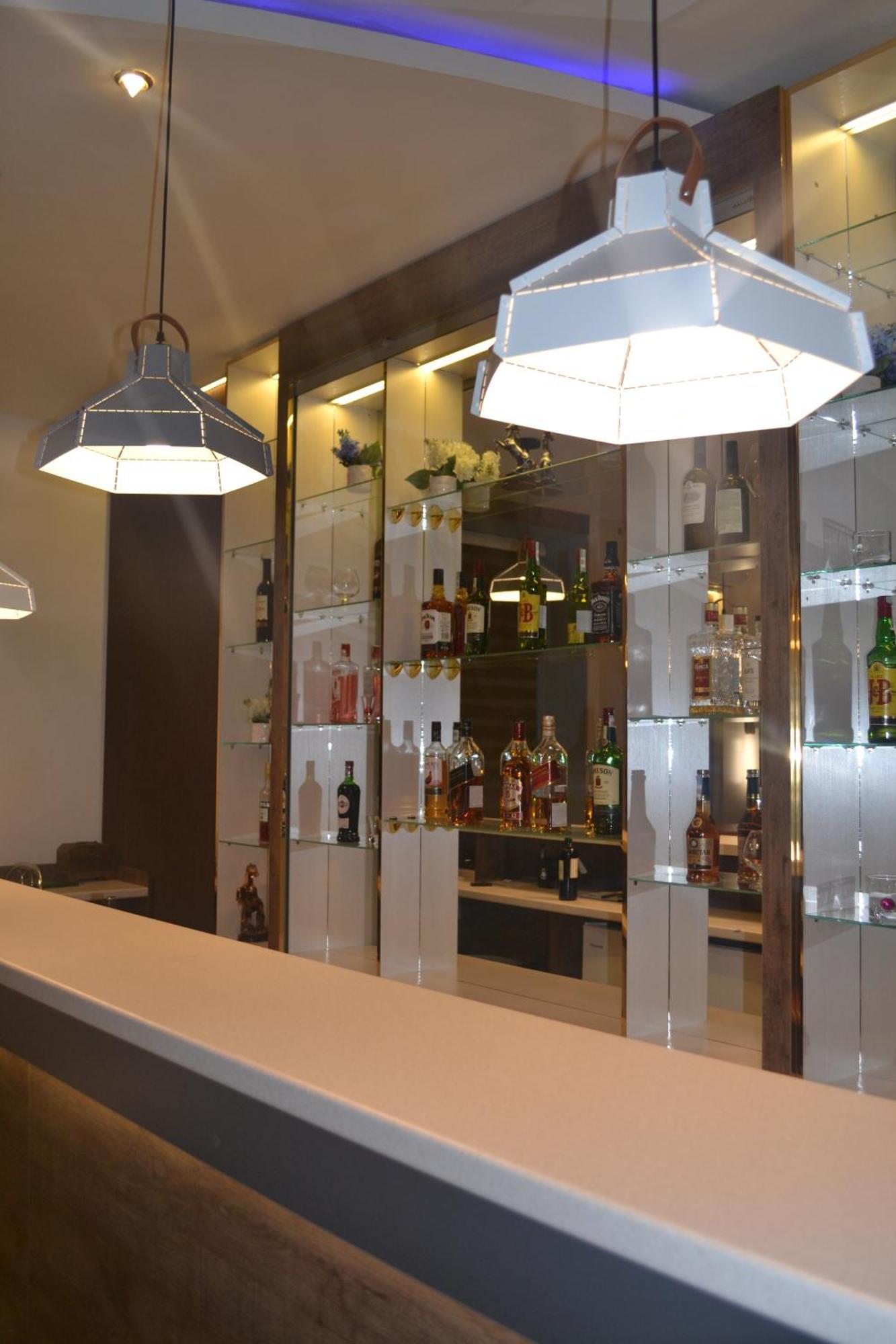 Tengri Hotel Atyraū Zewnętrze zdjęcie