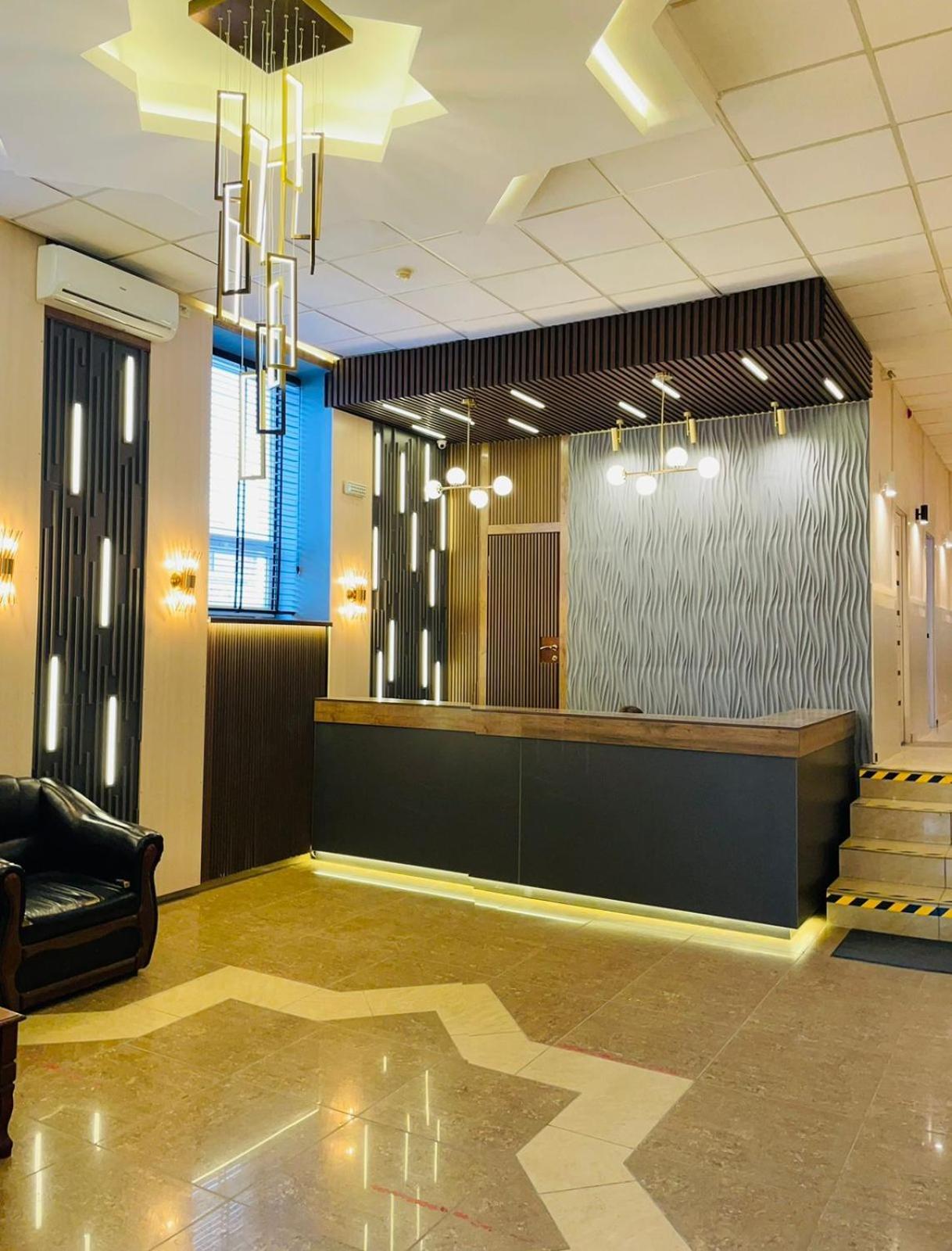 Tengri Hotel Atyraū Zewnętrze zdjęcie
