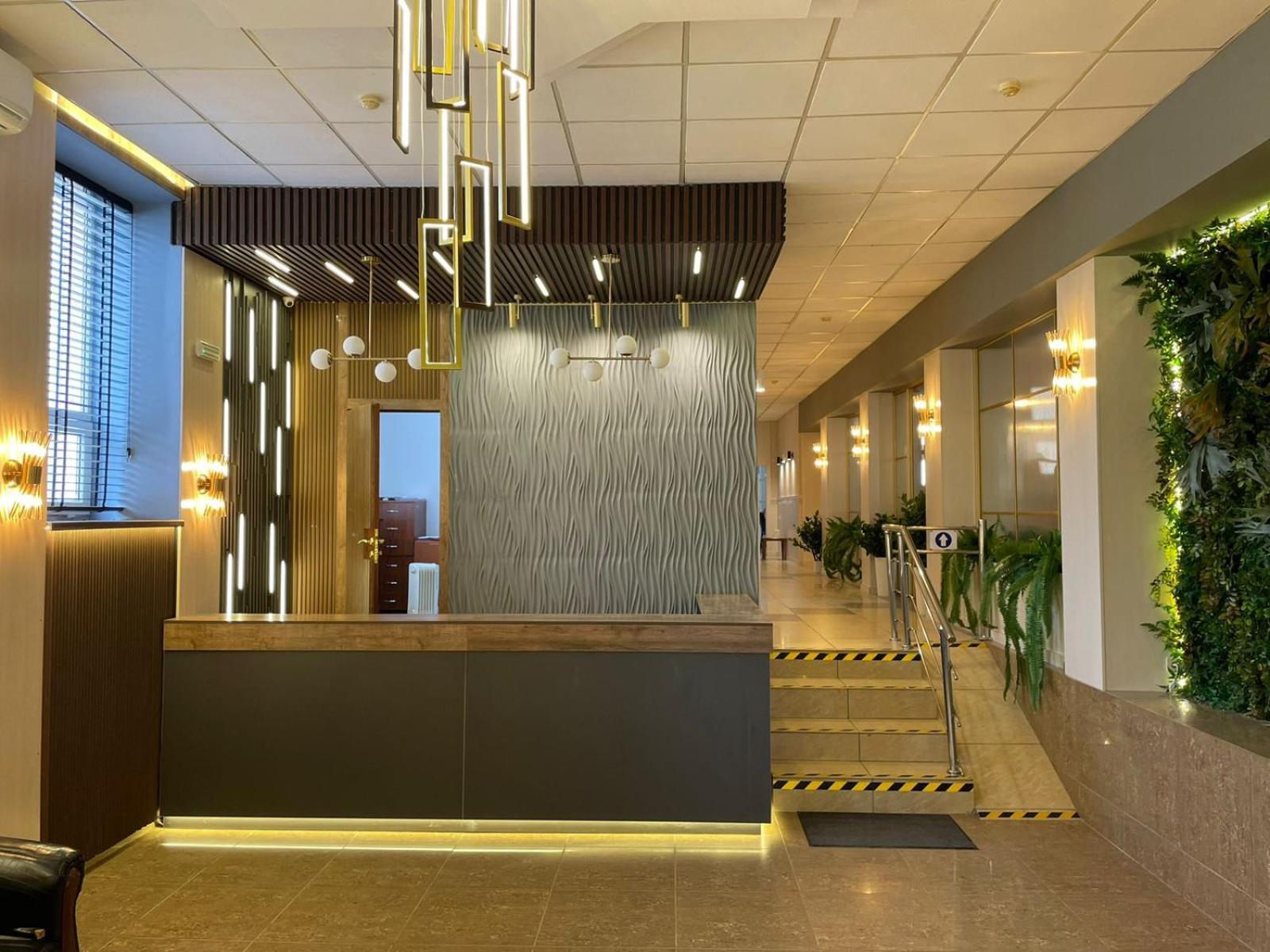 Tengri Hotel Atyraū Zewnętrze zdjęcie